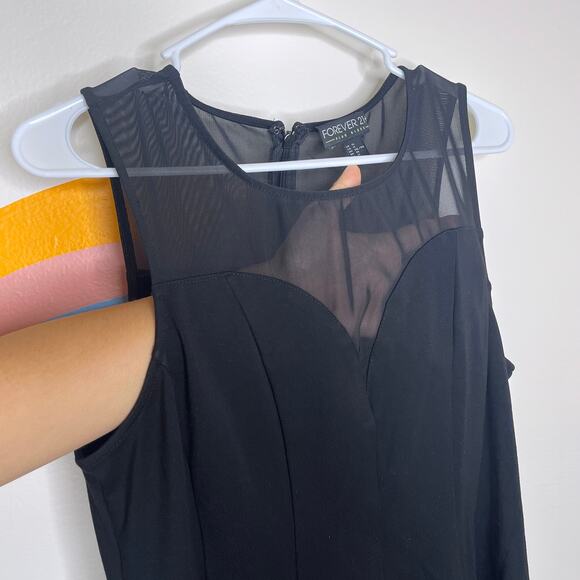 Forever 21+ Sleeveless Mini Dress Womens Size 1X Black Mesh Pleated Fit Flare - Picture 3 of 7